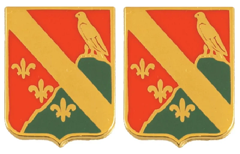 113th field artillery battalion insignia pair