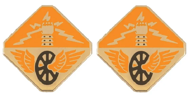 124th signal battalion insignia pair