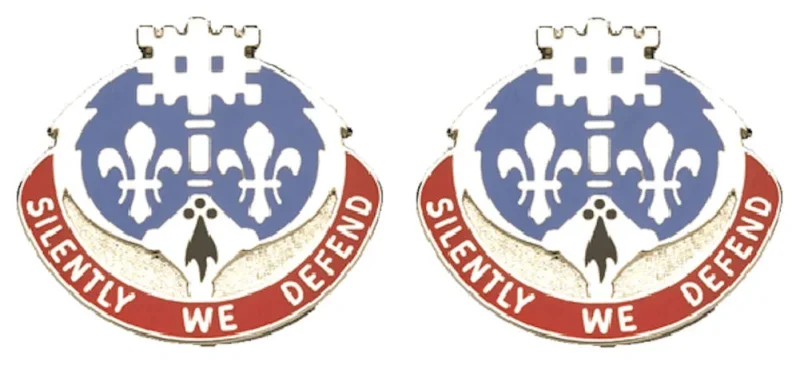 204th military intelligence battalion insignia pair silent we defend