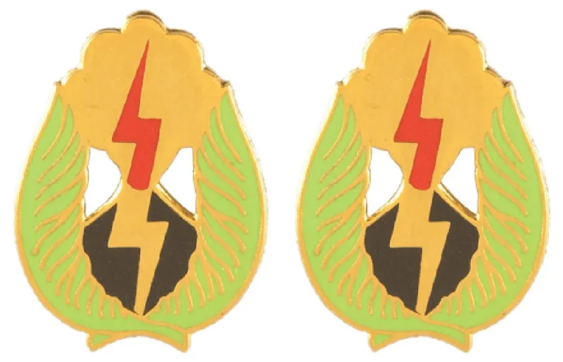 25th infantry division insignia pair