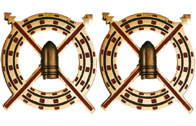 41st field artillery brigade insignia pair