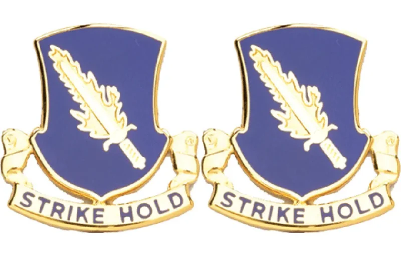 504th infantry regiment insignia pair