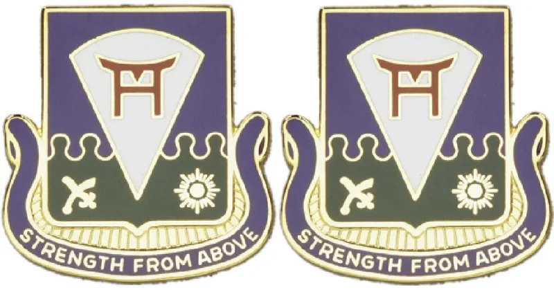 511th infantry unit insignia pair