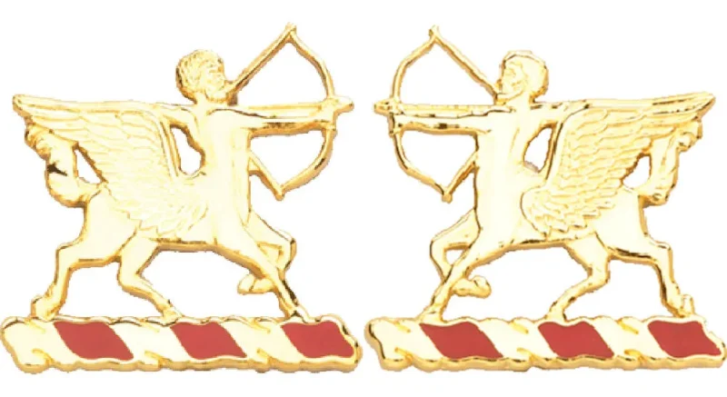 6th field artillery unit insignia pair