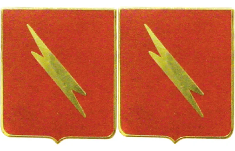 73rd field artillery unit insignia pair