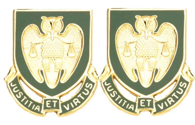 military police school unit insignia pair for uniform