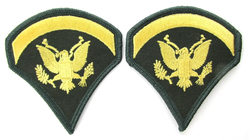 u s army specialist e5 chevrons gold on green rank insignia scaled