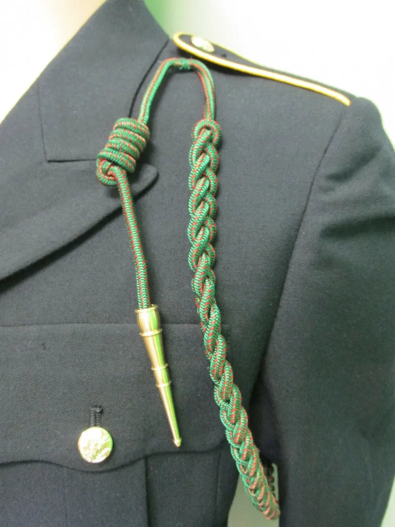 wwi us army french fourragere shoulder cord green w red spots